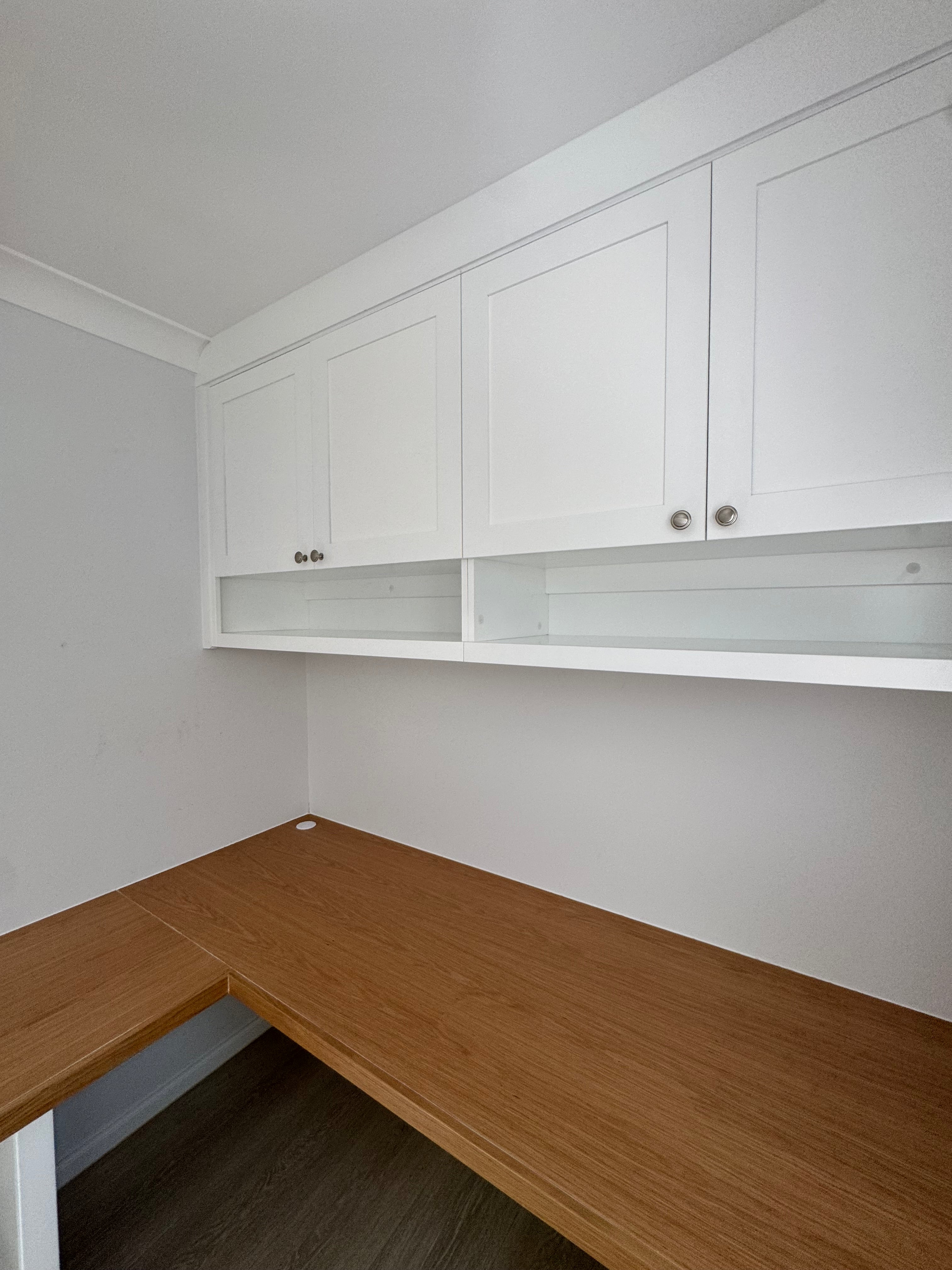 Corner Desk Study