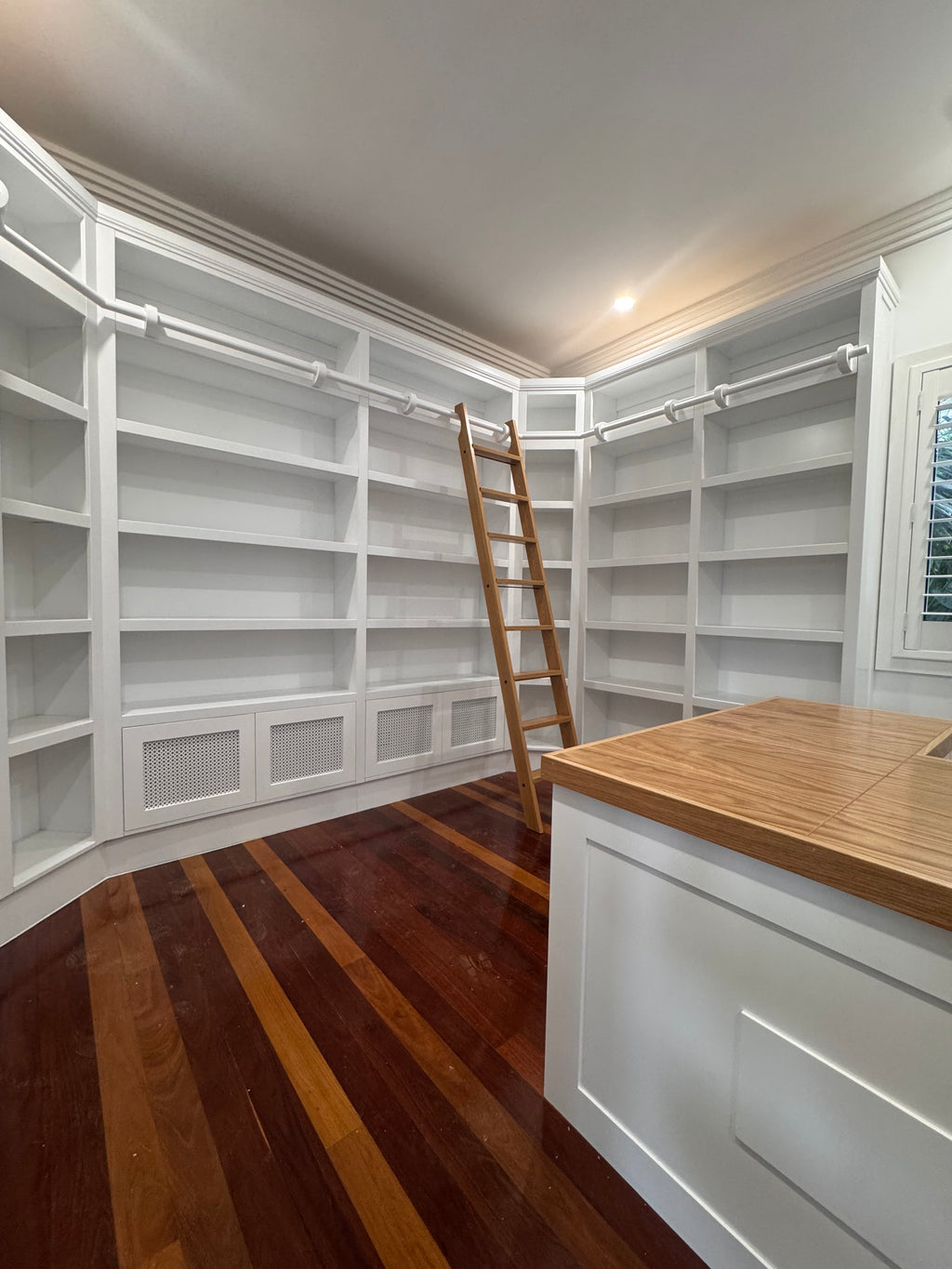 Full Home Office/ Study