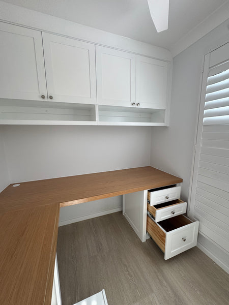 Corner Desk Study