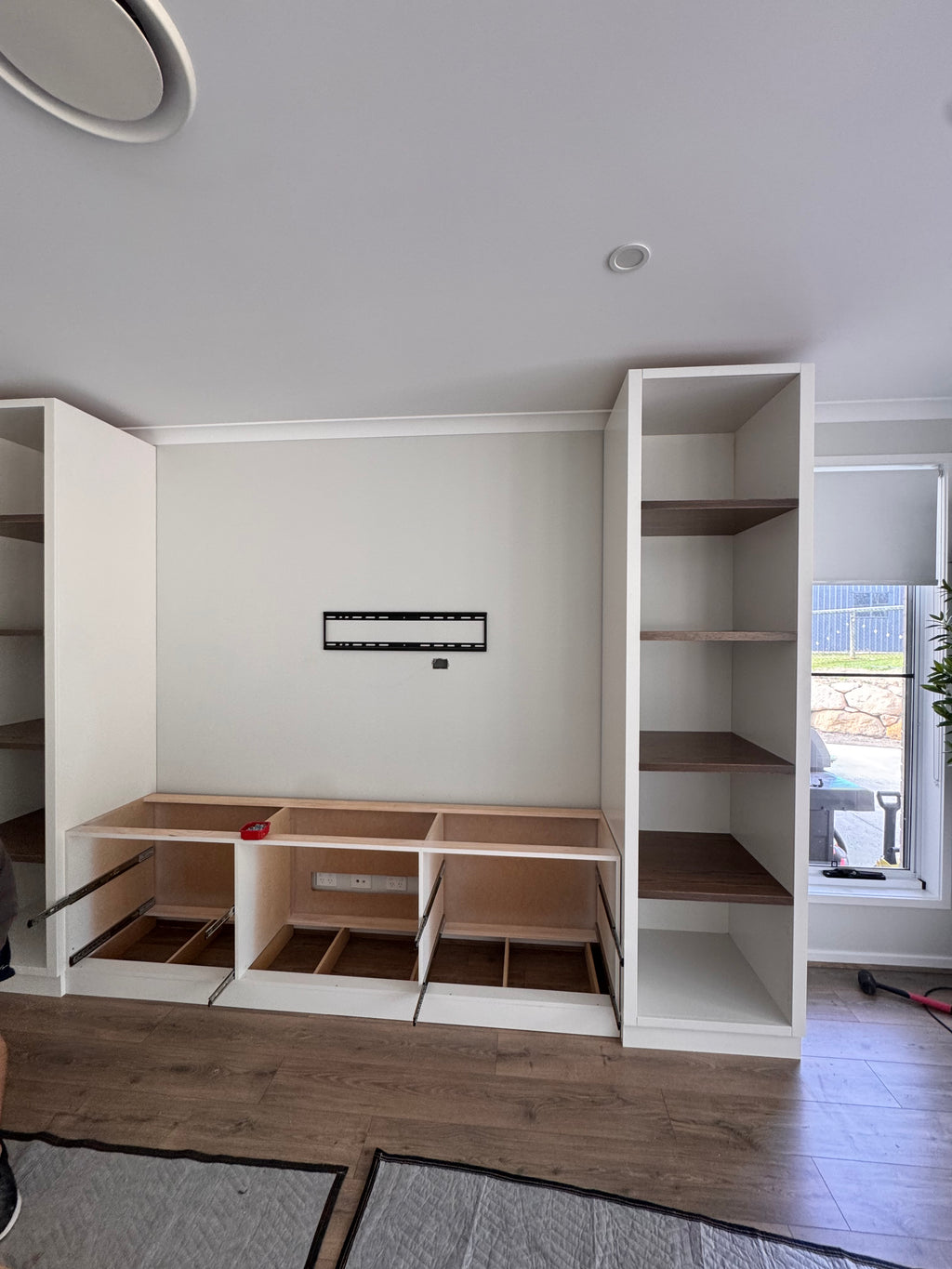 Entertainment Units