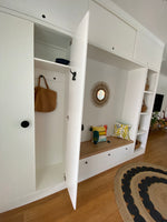 Custom entrance Mudroom unit