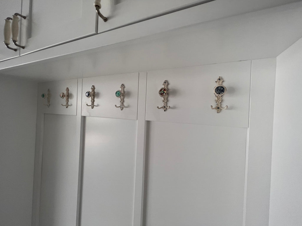 Mudroom units