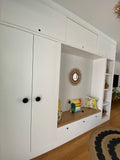 Custom entrance Mudroom unit