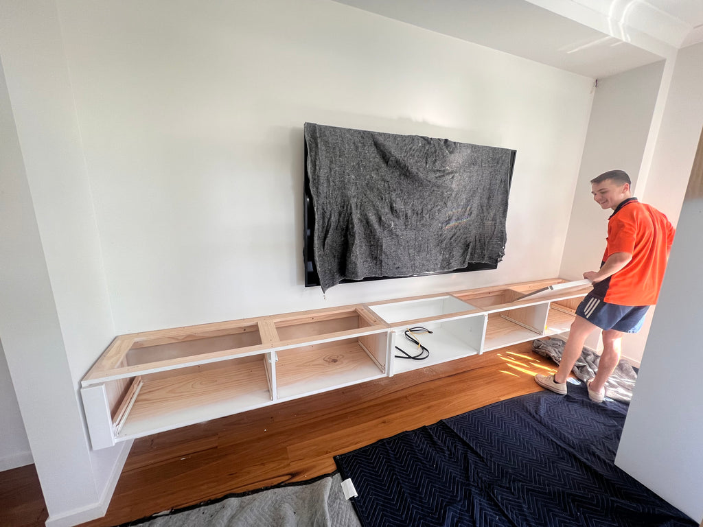 Floating wall unit (Blackbutt top)